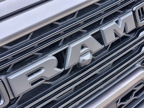 New 2026 RAM 2500 Laramie w/ Night Edition AWD/4WD image 7
