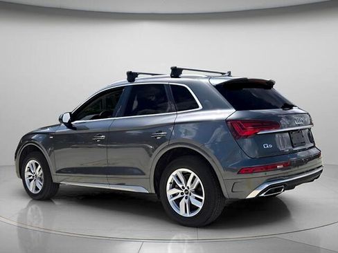 Used 2024 Audi Q5 2.0T Premium w/ Convenience Package AWD/4WD image 4