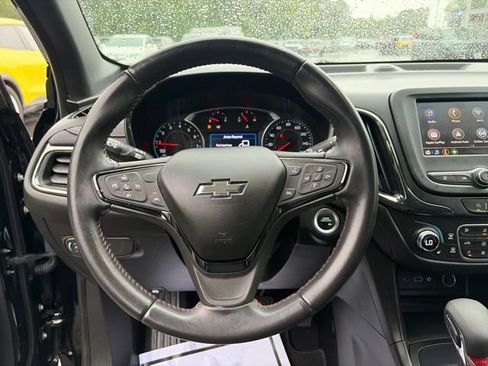 Used 2022 Chevrolet Equinox RS FWD image 15
