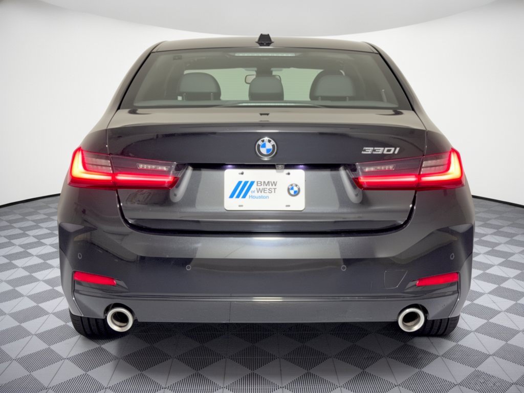 Certified 2024 BMW 330i Sedan w/ Convenience Package RWD image 11