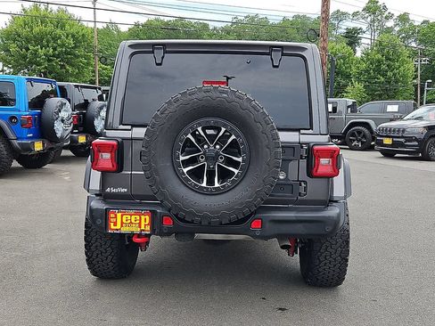 Certified 2025 Jeep Wrangler Unlimited Rubicon AWD/4WD image 6