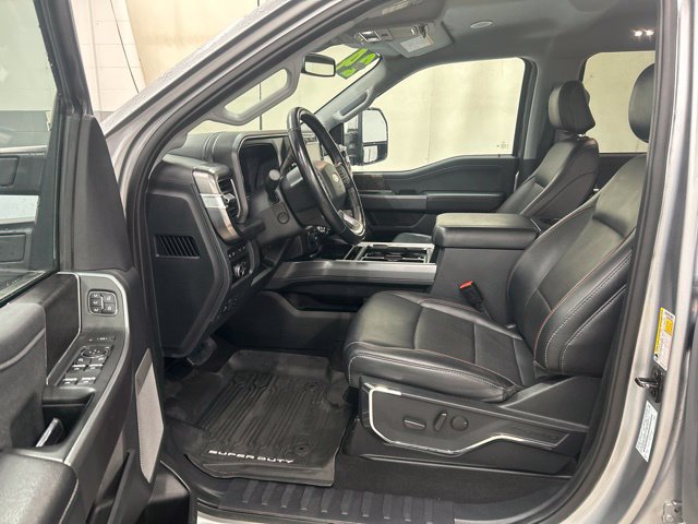 Used 2024 Ford F350 Lariat w/ Lariat Ultimate Package AWD/4WD image 9
