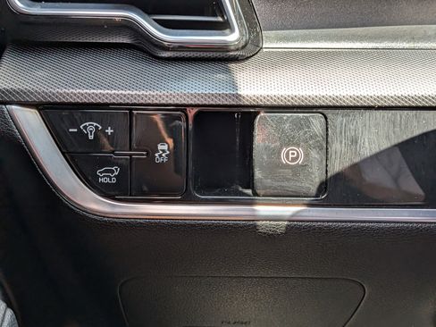 Used 2025 Kia Sportage SX FWD image 24