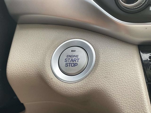 Used 2019 Hyundai Elantra Value Edition FWD image 27