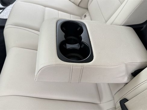 Used 2024 Mercedes-Benz GLE 450 GLE 450 image 39