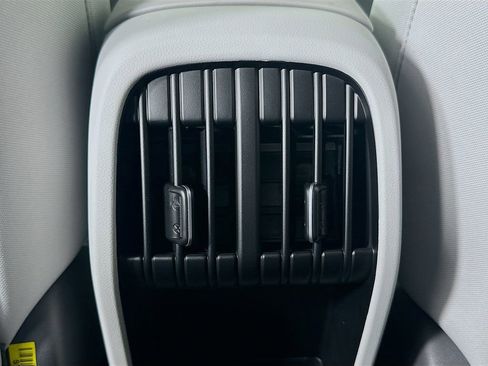 New 2026 Hyundai Kona SEL Sport FWD image 17