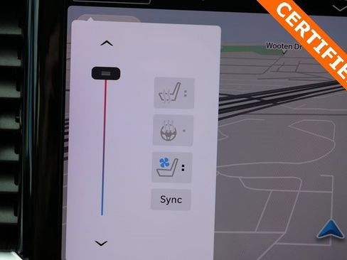 Used 2023 Chrysler Pacifica Limited image 26