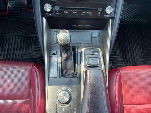 Used 2017 Lexus IS 200t F Sport w/ F Sport Package RWD image 20