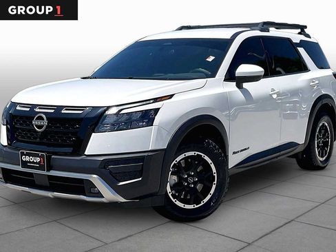 Used 2025 Nissan Pathfinder Rock Creek AWD/4WD image 1