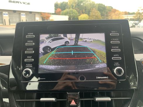 Used 2022 Toyota Camry LE image 25