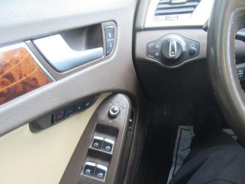 Used 2013 Audi A4 Premium Plus w/ Premium Plus Pkg image 24