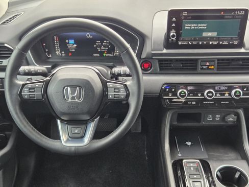 Certified 2023 Honda Pilot Elite image 23