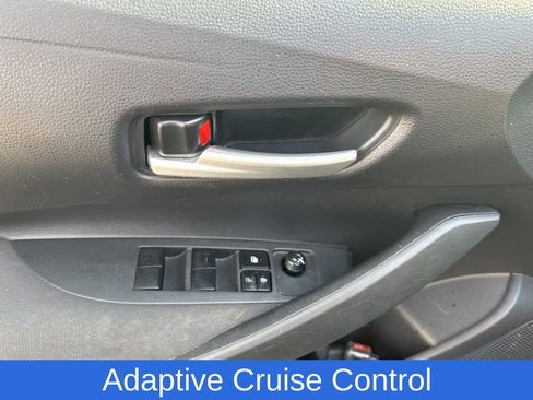 Used 2020 Toyota Corolla LE image 8