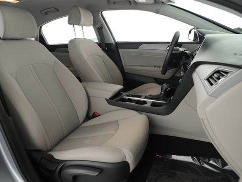 Used 2015 Hyundai Sonata SE w/ Option Group 09 image 20