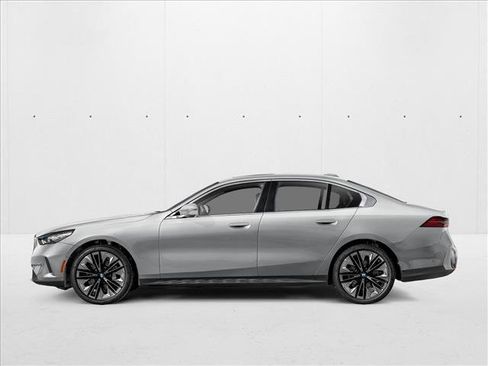 New 2027 BMW 530i w/ Convenience Package RWD image 3