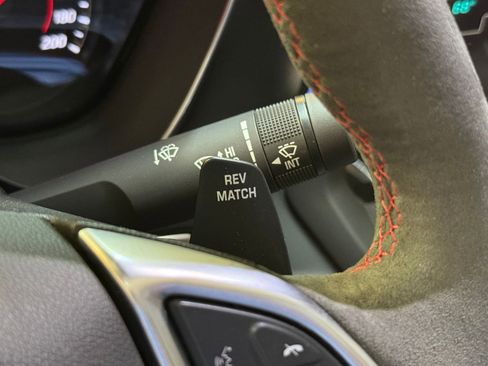 Used 2017 Chevrolet Camaro ZL1 image 32