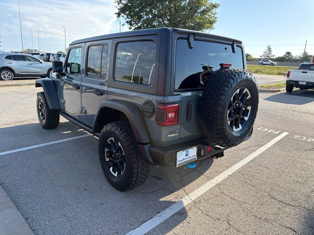 Used 2024 Jeep Wrangler Unlimited Rubicon 4xe w/ Technology Group AWD/4WD image 5