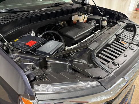 Certified 2024 Chevrolet Silverado 1500 LT image 40