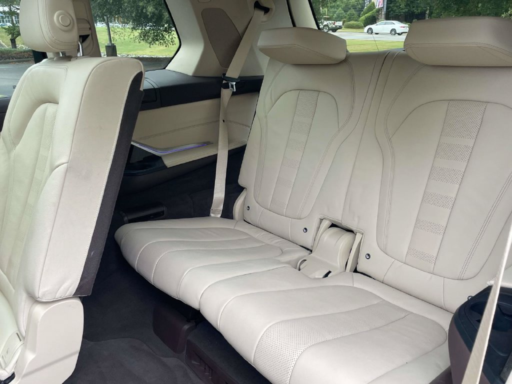 Used 2019 BMW X7 xDrive40i w/ Premium Package AWD/4WD image 10