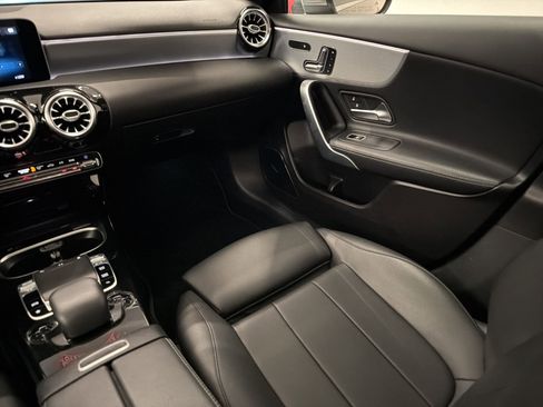 Used 2019 Mercedes-Benz A 220 image 27
