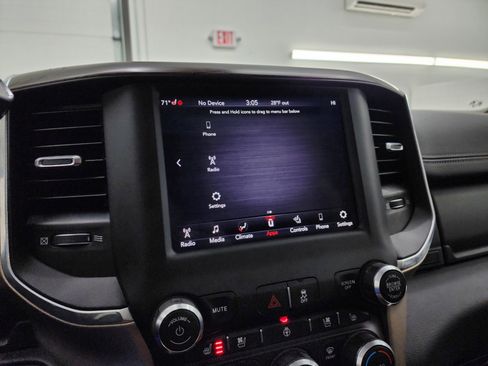 Used 2019 RAM 2500 Laramie image 52