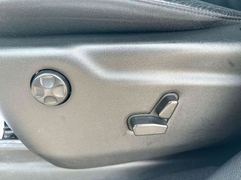 Certified 2024 Dodge Durango GT image 14