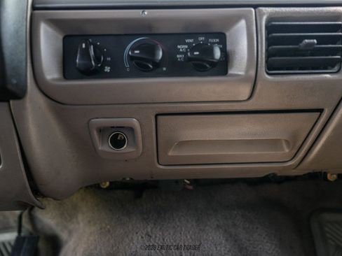Used 1994 Ford Bronco Eddie Bauer AWD/4WD image 30