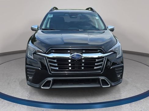 Used 2023 Subaru Ascent Touring AWD/4WD image 2