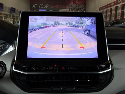 Used 2025 Jeep Compass Limited AWD/4WD image 33