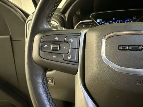Used 2022 GMC Sierra 2500 Denali AWD/4WD image 9