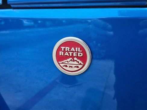 Used 2016 Jeep Wrangler Unlimited Rubicon image 14