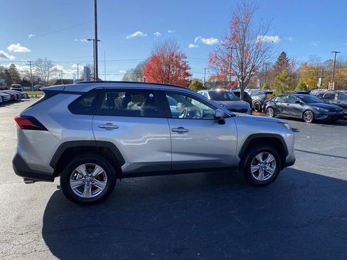Used 2025 Toyota RAV4 XLE image 8