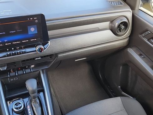 Used 2024 Chevrolet Colorado Trail Boss w/ Technology Package AWD/4WD image 6