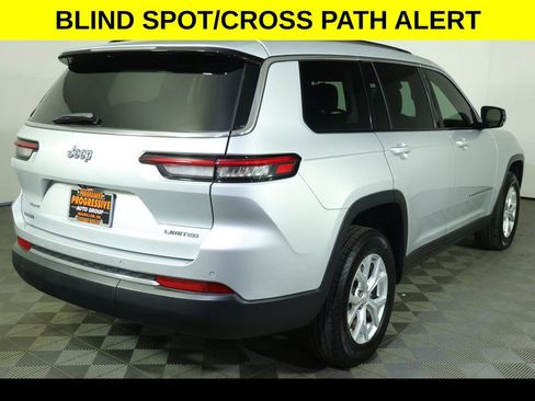 Used 2023 Jeep Grand Cherokee L Limited image 10