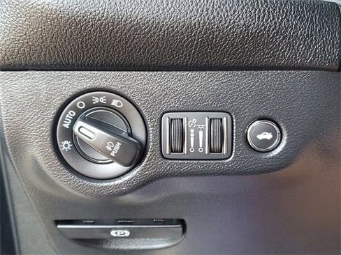 Used 2021 Dodge Challenger R/T Scat Pack w/ Dynamics Package image 22