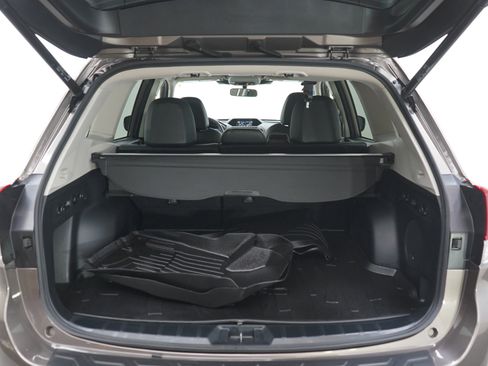 Used 2024 Subaru Forester Limited AWD/4WD image 16