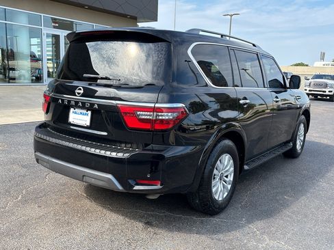 Used 2021 Nissan Armada SV RWD image 5