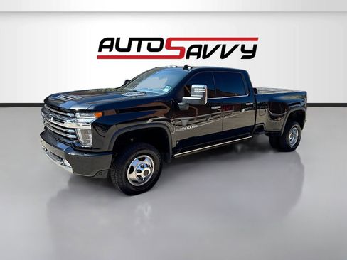 Used 2021 Chevrolet Silverado 3500 High Country image 3