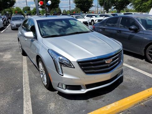 Used 2019 Cadillac XTS Luxury w/ Driver Awareness Package FWD image 1