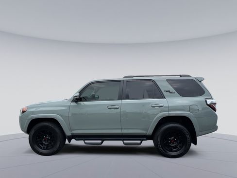 Used 2023 Toyota 4Runner TRD Off-Road Premium w/ Off Road Premium Plus Package AWD/4WD image 6