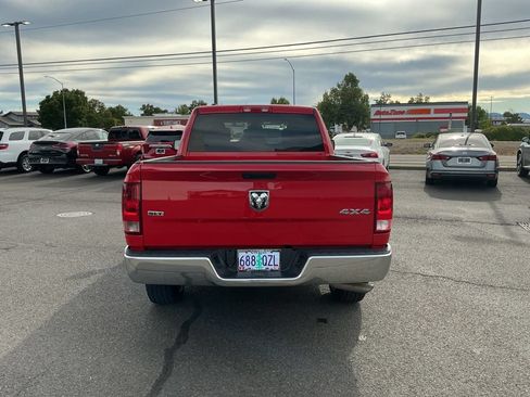 Used 2024 RAM 1500 Classic SLT AWD/4WD image 10