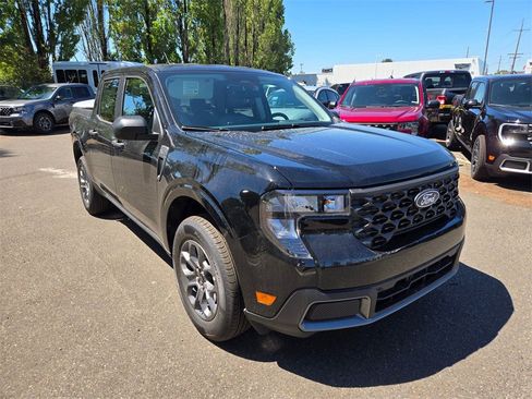 New 2025 Ford Maverick XLT w/ 4K Tow Package image 3