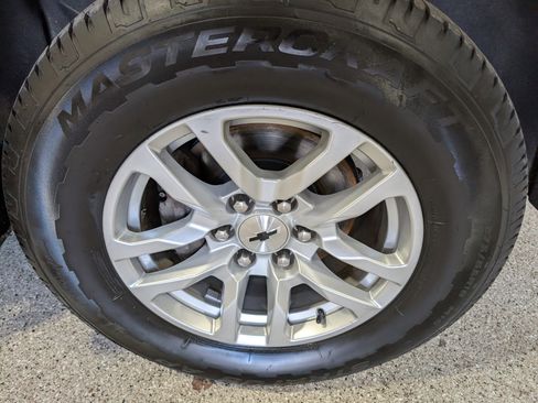 Used 2019 Chevrolet Silverado 1500 RST image 15