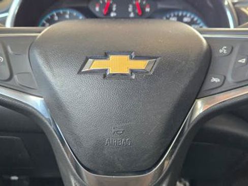 Used 2017 Chevrolet Malibu LT FWD image 21