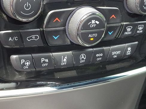Used 2021 Jeep Grand Cherokee Limited w/ Quick Order Package 28K 80th AWD/4WD image 27
