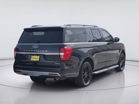 Used 2022 Ford Expedition Max XLT RWD image 8