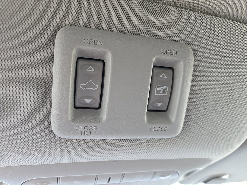 Used 2024 Nissan Murano SL AWD/4WD image 51