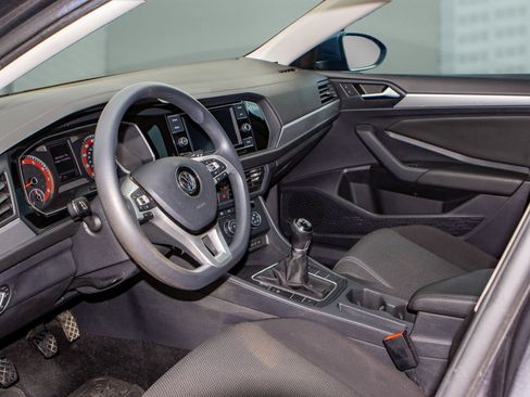 Used 2021 Volkswagen Jetta S image 5