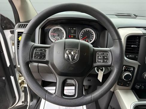 Used 2019 RAM 1500 Classic Warlock image 14