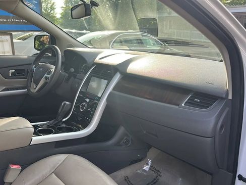 Used 2011 Ford Edge Limited w/ 302A Rapid Spec Order Code FWD image 23